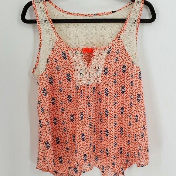 Adorable summer top,‎ sleevless, and some lace. By Spoiled. Lg - Picture 1 of 7